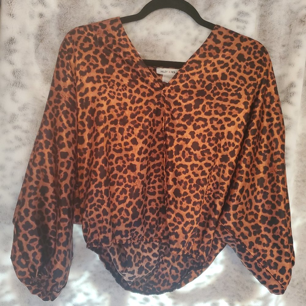 Miley & Molly silk dressy top